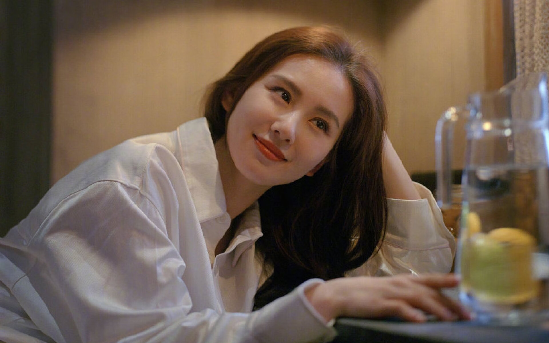 乐鱼app-博洛尼亚中锋持球推进吸引多人防守,博洛尼亚队阵容